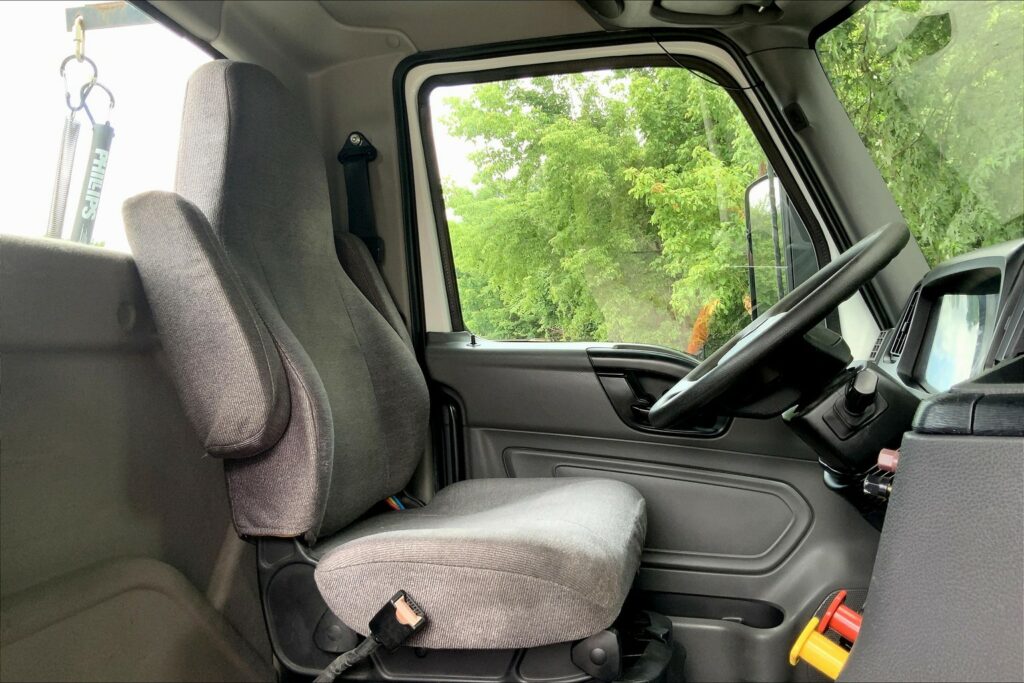 2020 CUM LT625 6×4 Day Cab