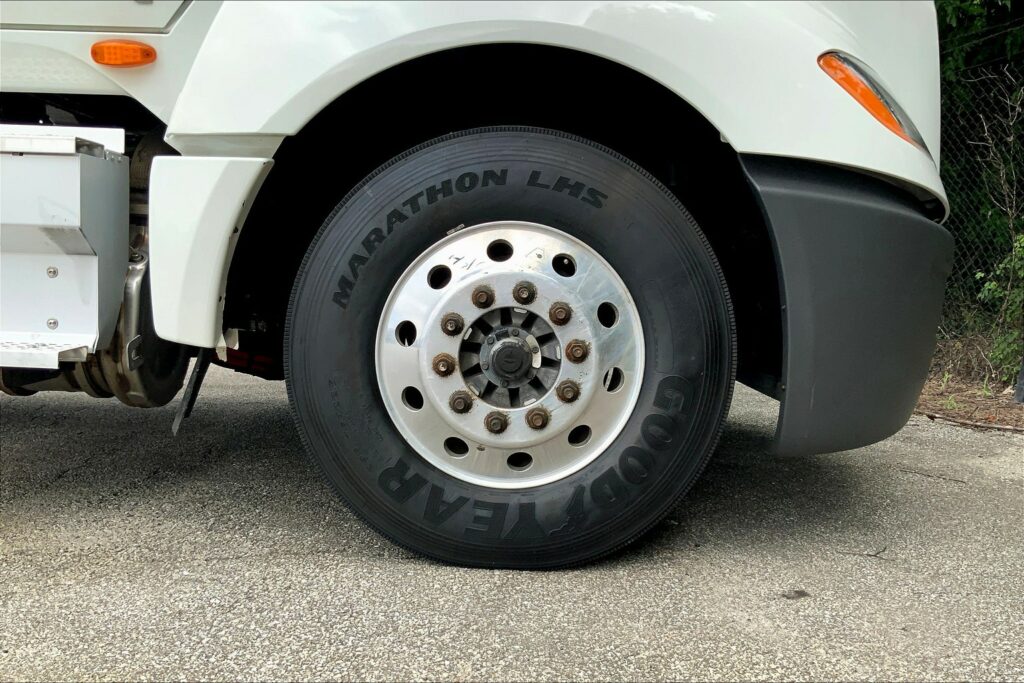 2020 CUM LT625 6×4 Day Cab