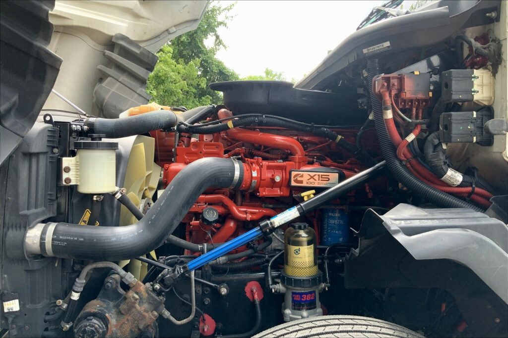 2020 CUM LT625 6×4 Day Cab