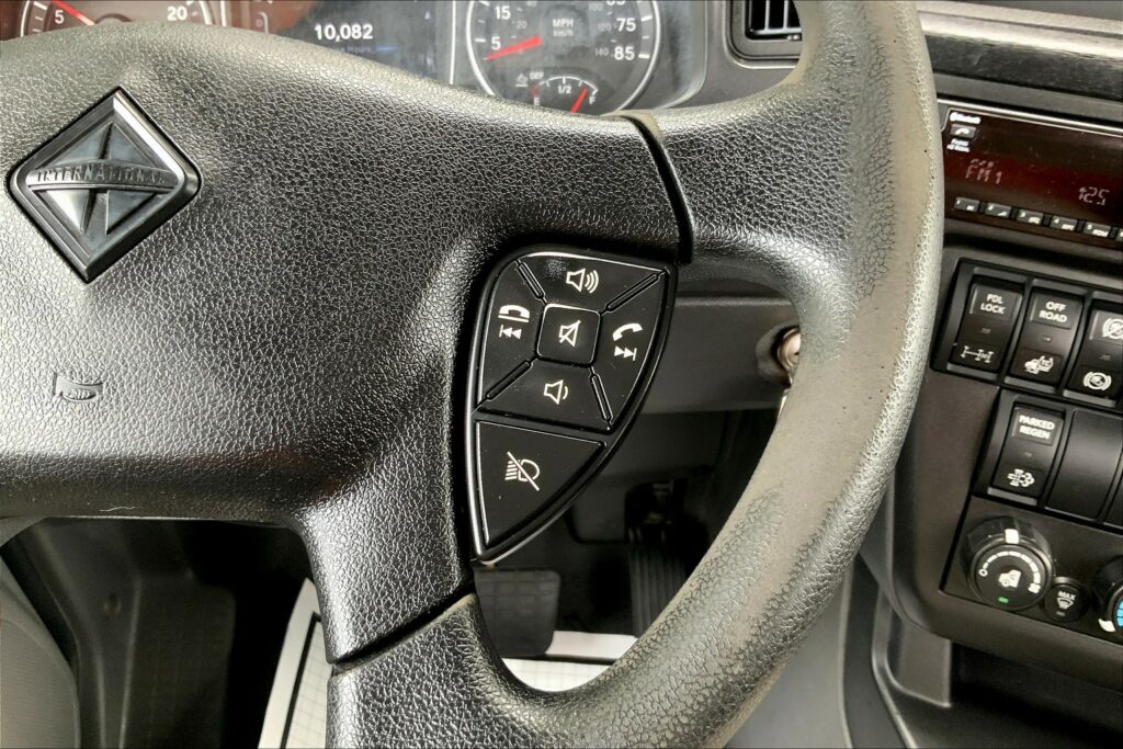 2020 CUM LT625 6×4 Day Cab