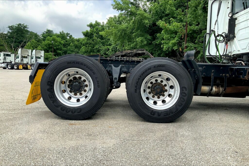 2020 CUM LT625 6×4 Day Cab