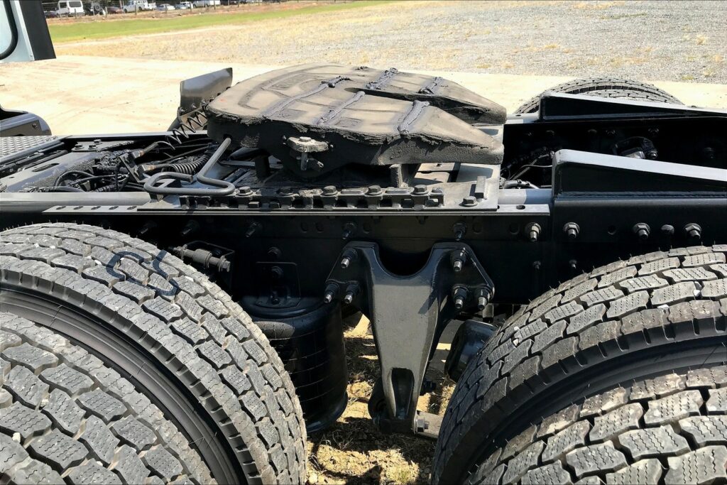 2021 CUM LT625 6×4 Day Cab