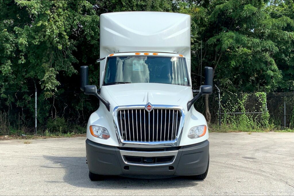 2020 CUM LT625 6×4 Day Cab