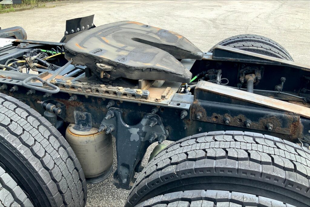 2020 CUM LT625 6×4 Day Cab