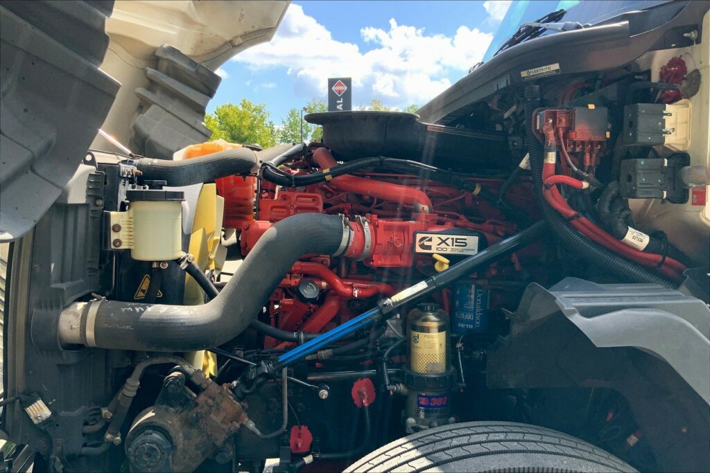 2020 CUM LT625 6×4 Day Cab