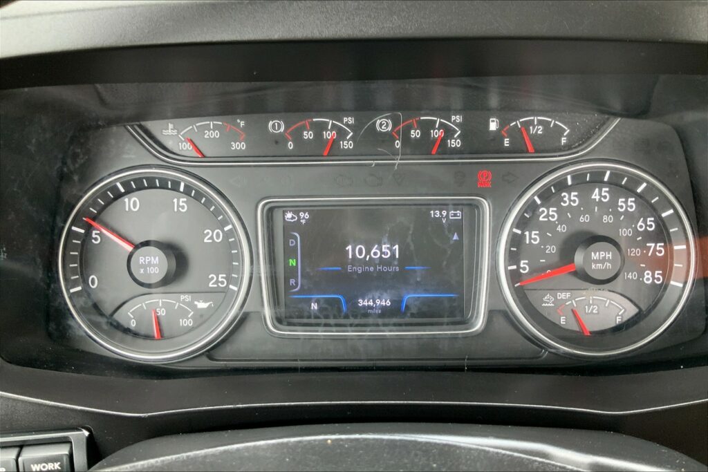 2020 CUM LT625 6×4 Day Cab