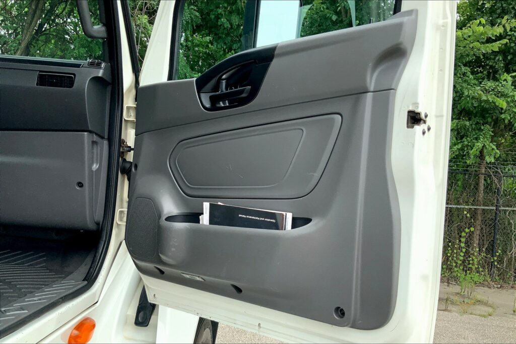 2020 CUM LT625 6×4 Day Cab