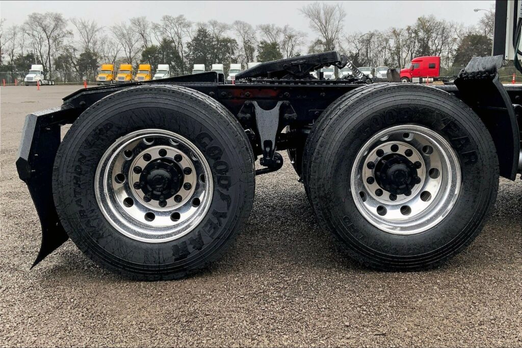 2020 CUM LT625 6×4 Day Cab