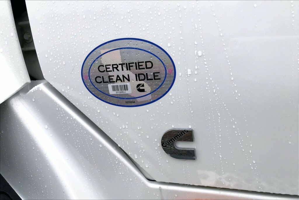 2021 CUM LT625 6×4 Day Cab