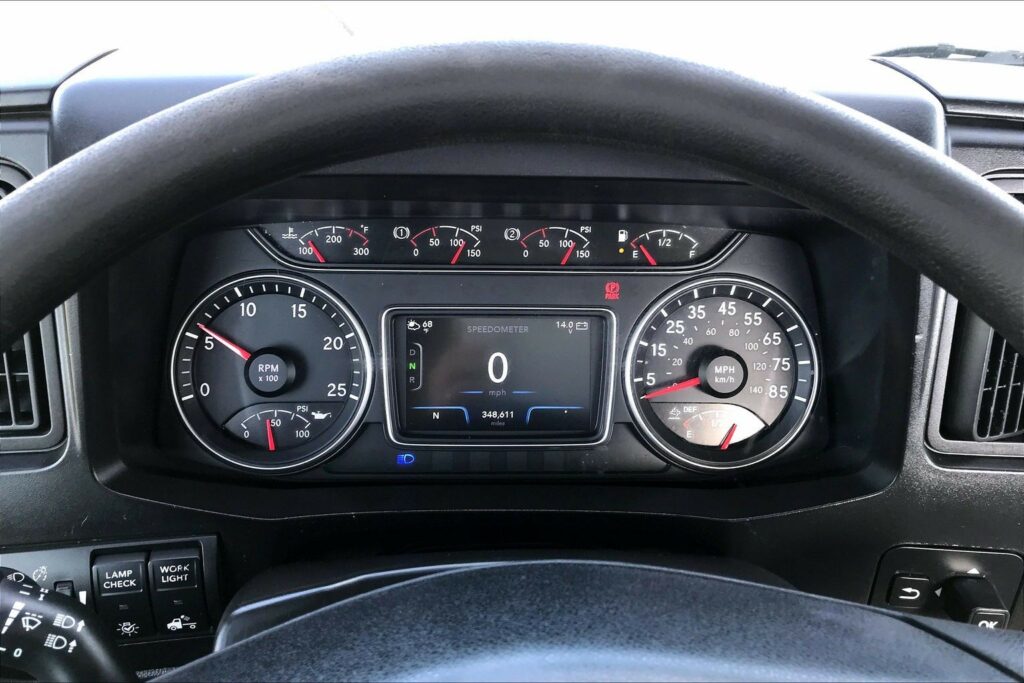 2021 CUM LT625 6×4 Day Cab