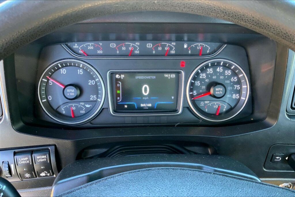 2020 CUM LT625 6×4 Day Cab