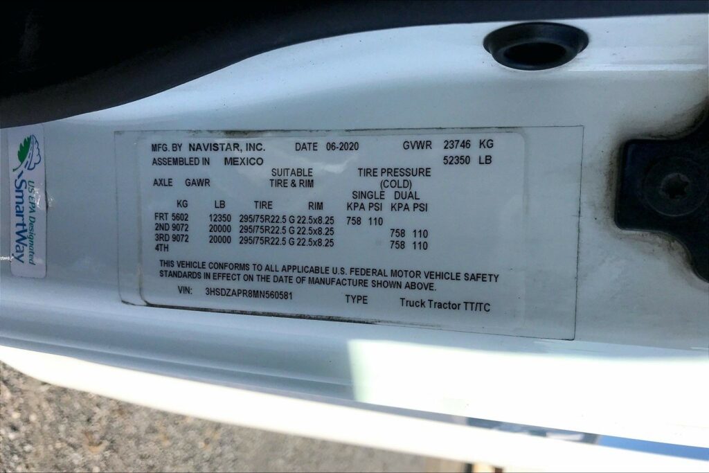 2021 CUM LT625 6×4 Day Cab