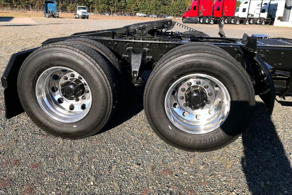 2021 CUM LT625 6×4 Day Cab