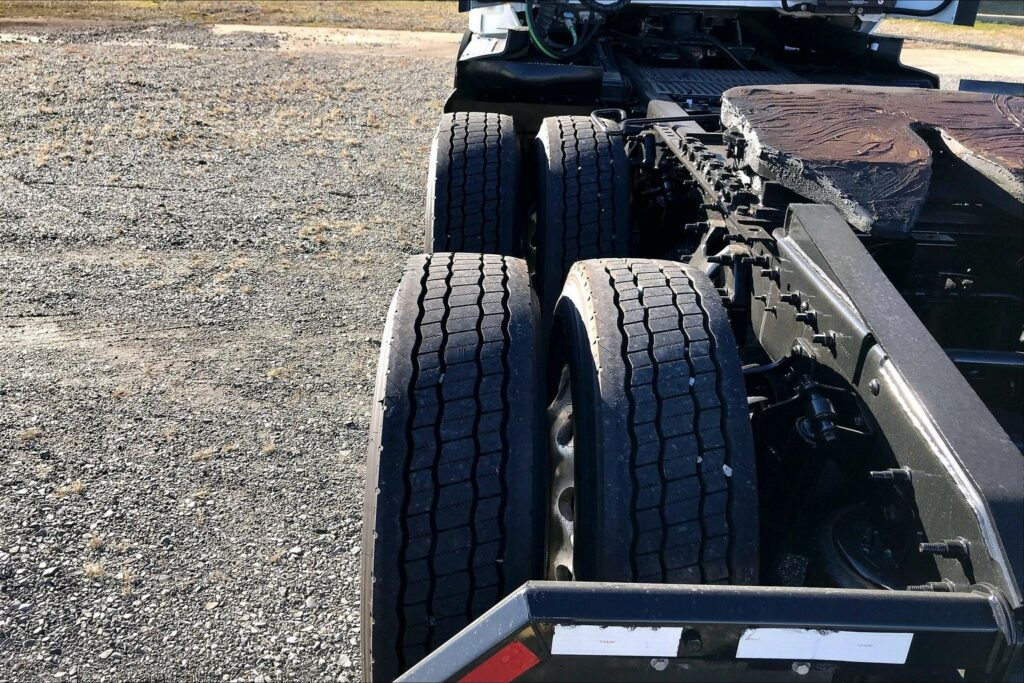 2021 CUM LT625 6×4 Day Cab