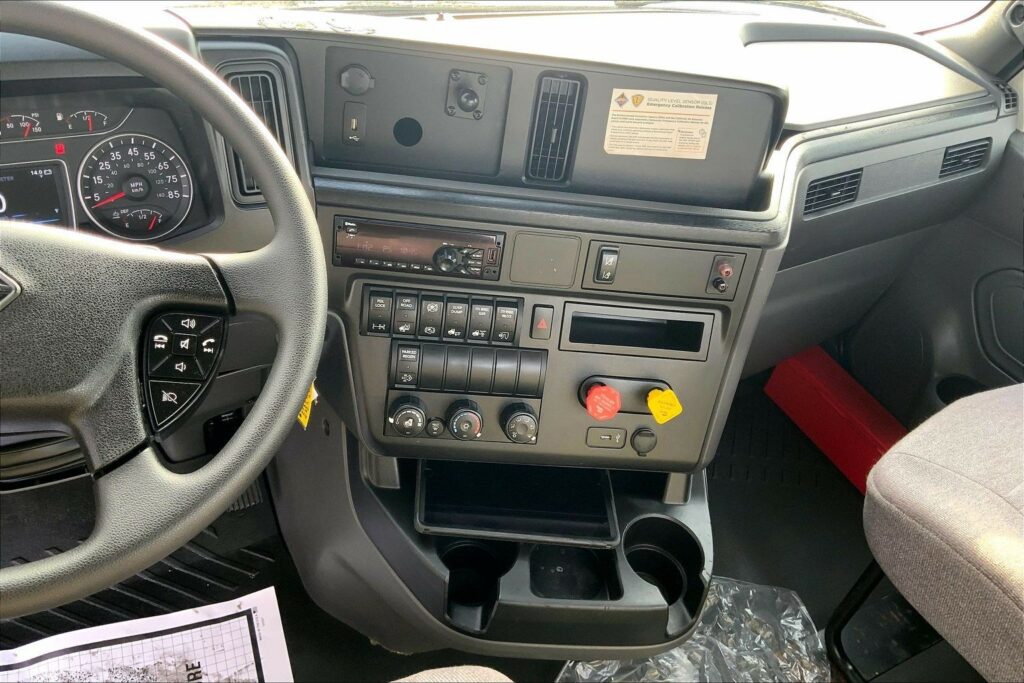 2020 CUM LT625 6×4 Day Cab