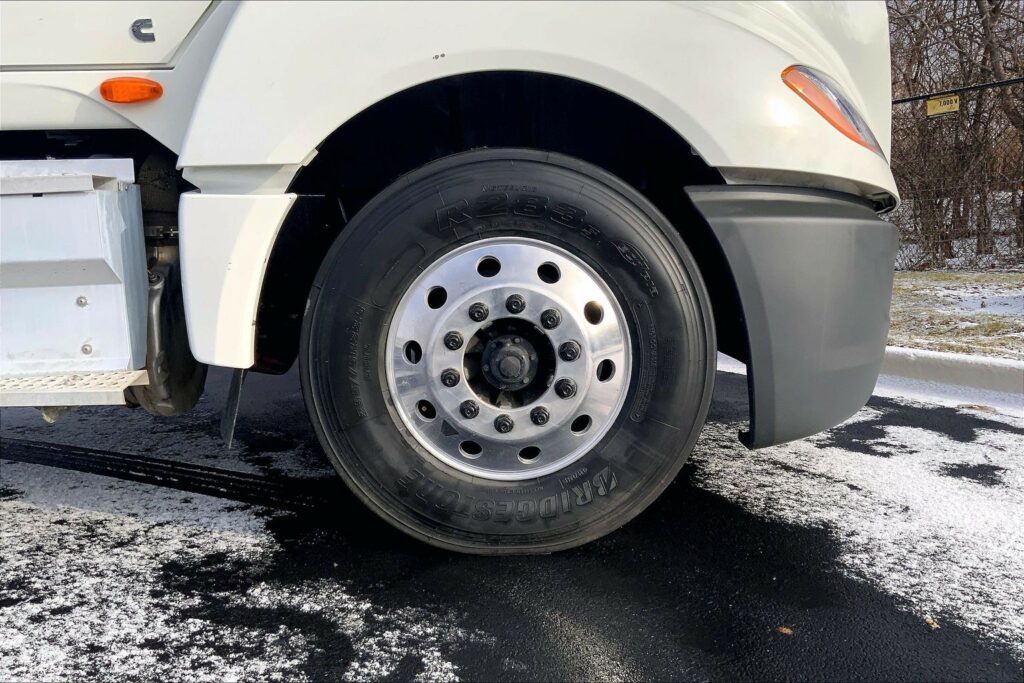 2020 CUM LT625 6×4 Day Cab