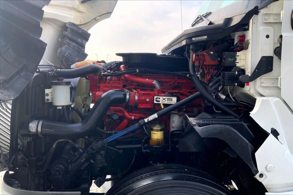 2020 CUM LT625 6×4 Day Cab