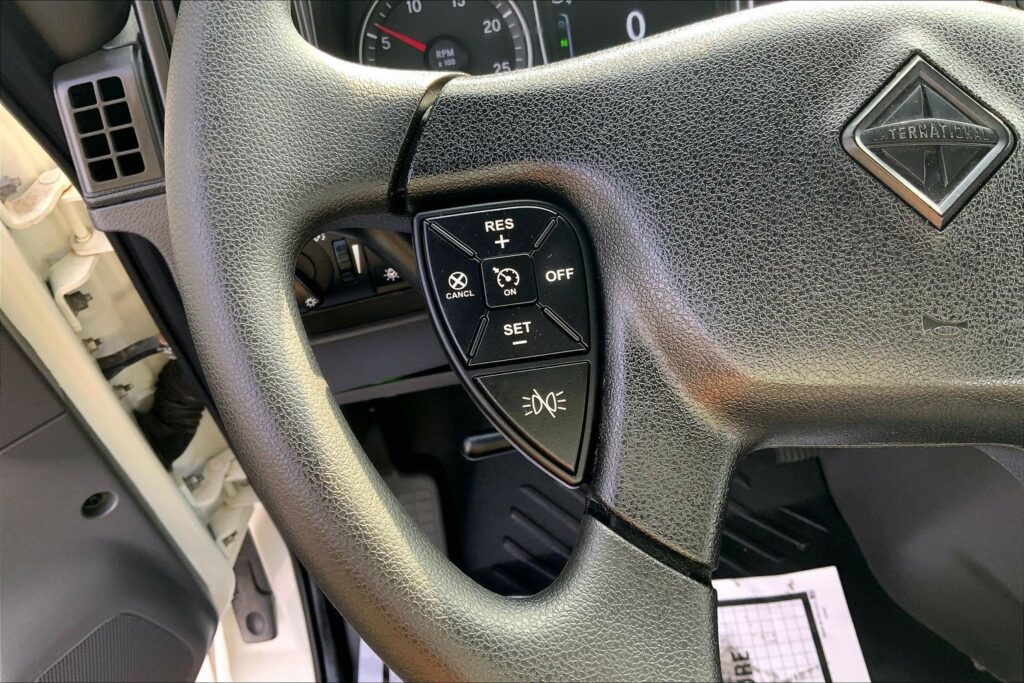 2020 CUM LT625 6×4 Day Cab