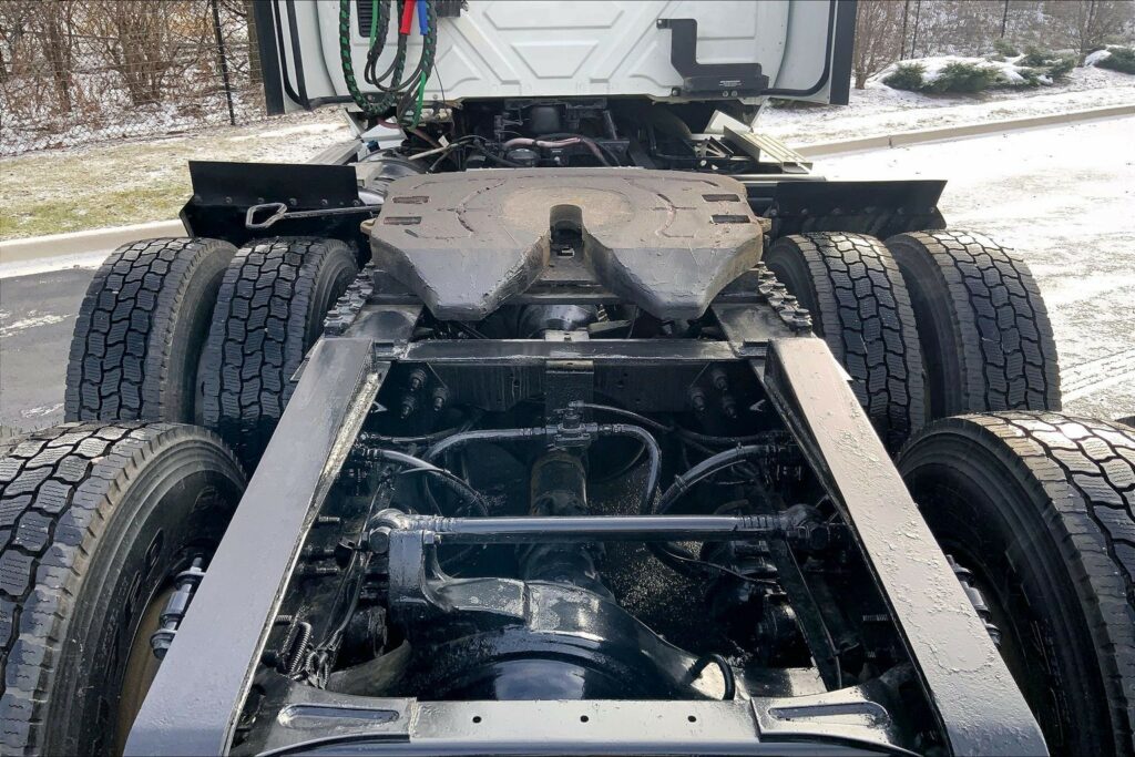 2020 CUM LT625 6×4 Day Cab