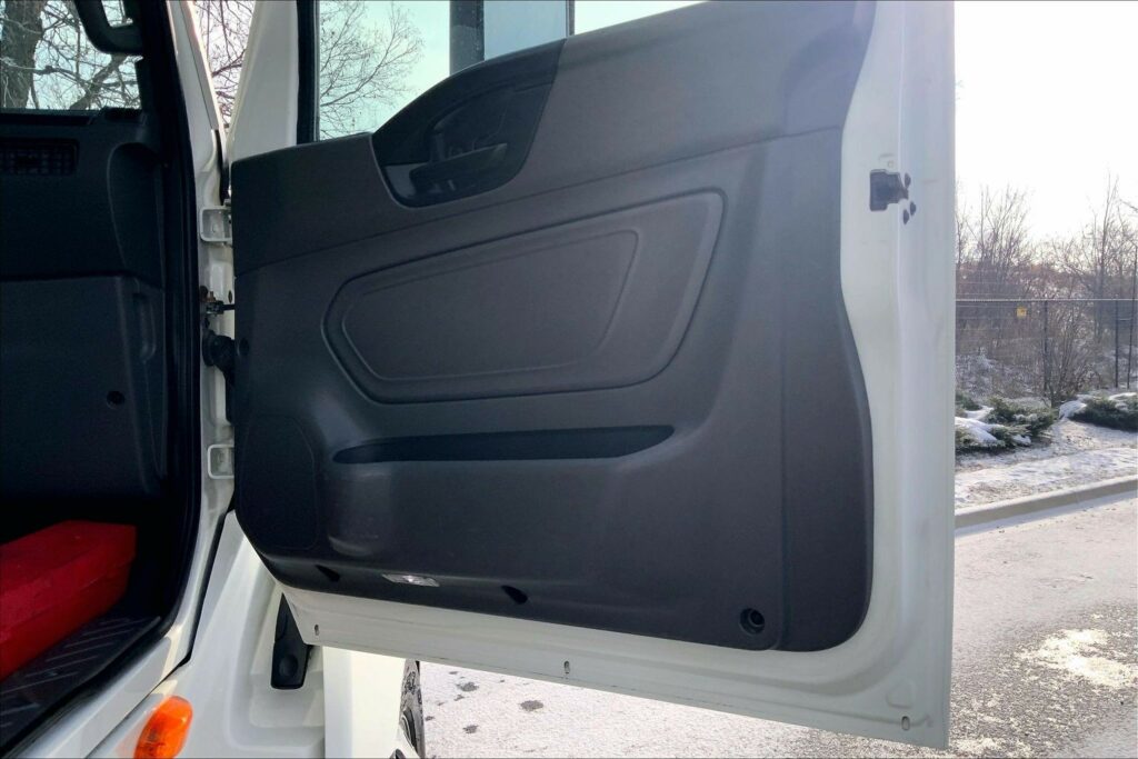 2020 CUM LT625 6×4 Day Cab