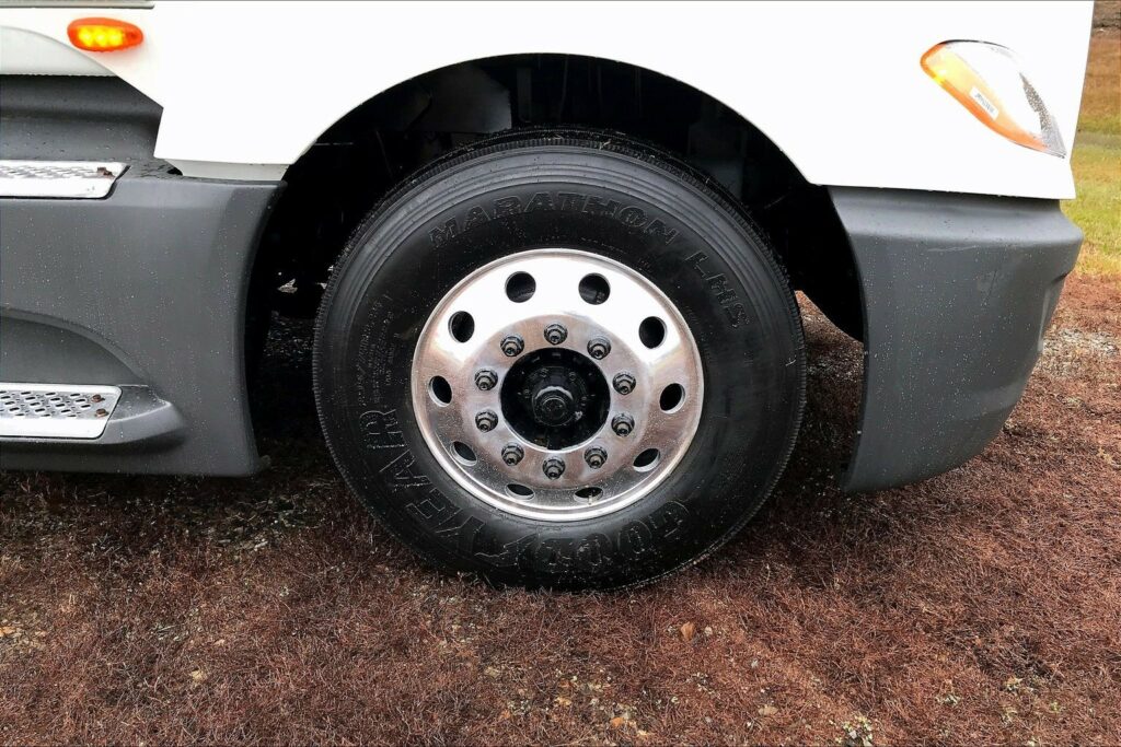 2021 CUM LT625 6×4 Day Cab