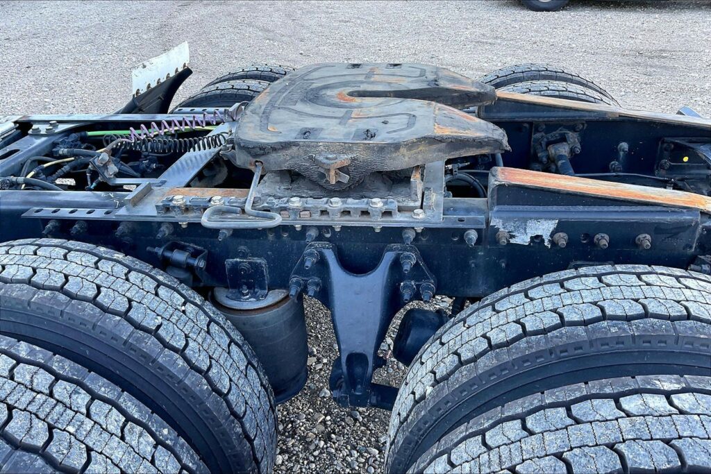 2021 CUM LT625 6×4 Day Cab