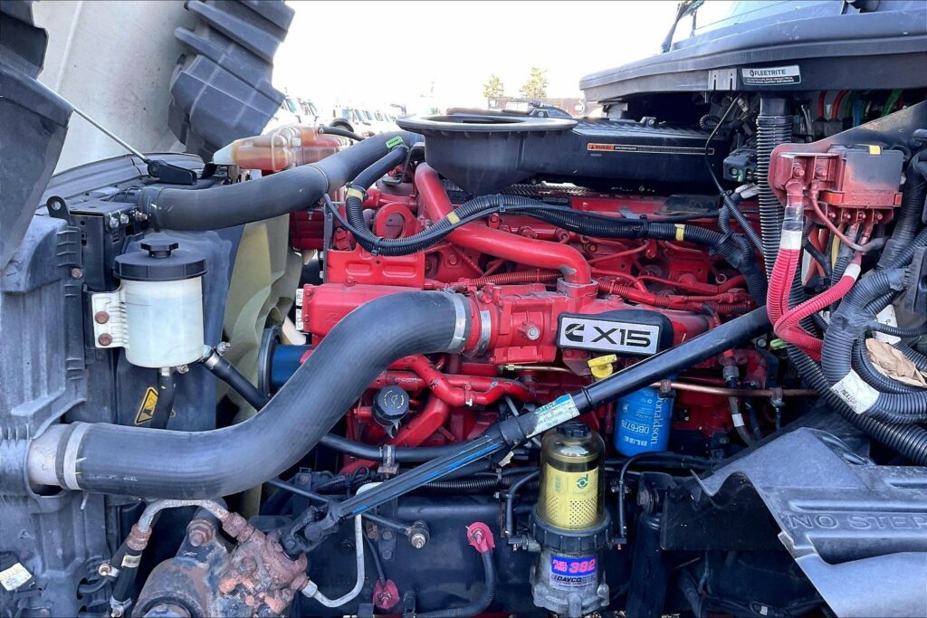 2021 CUM LT625 6×4 Day Cab