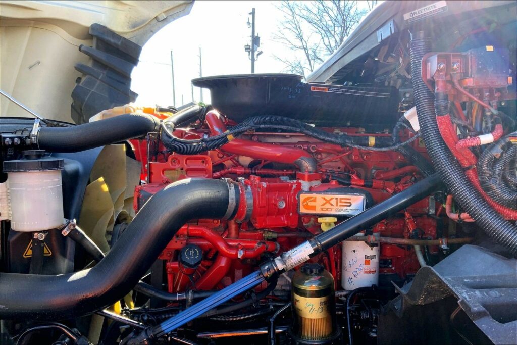 2020 CUM LT625 6×4 Day Cab