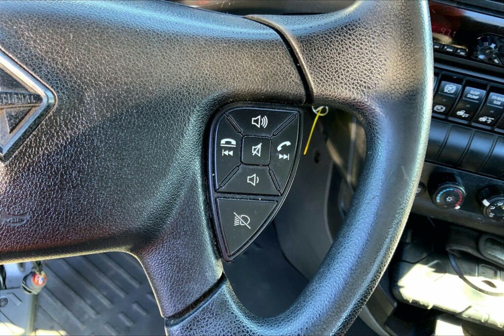 2020 CUM LT625 6×4 Day Cab