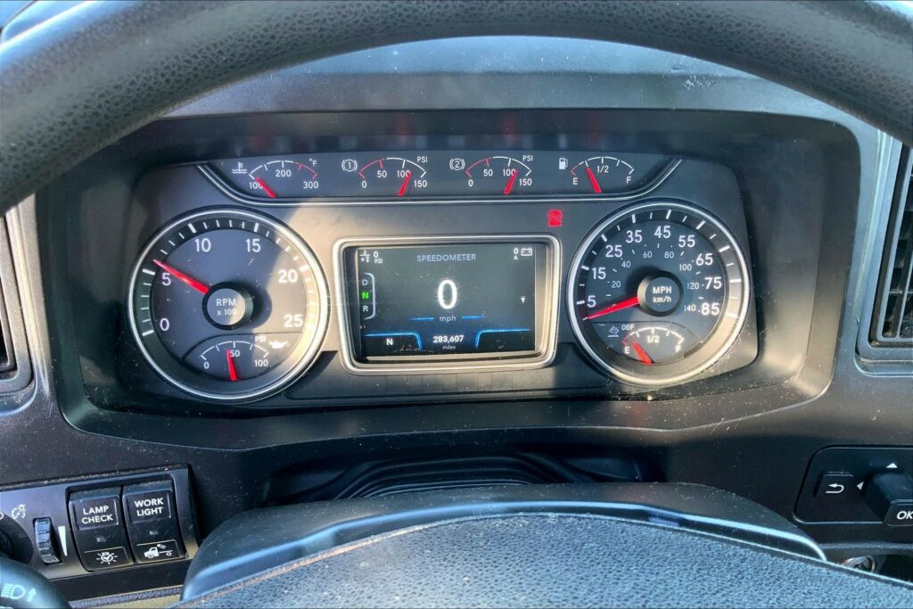 2020 CUM LT625 6×4 Day Cab