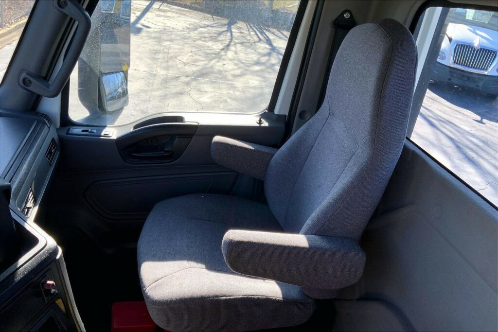 2020 CUM LT625 6×4 Day Cab