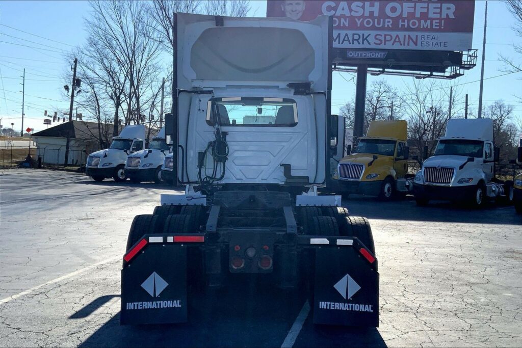 2020 CUM LT625 6×4 Day Cab