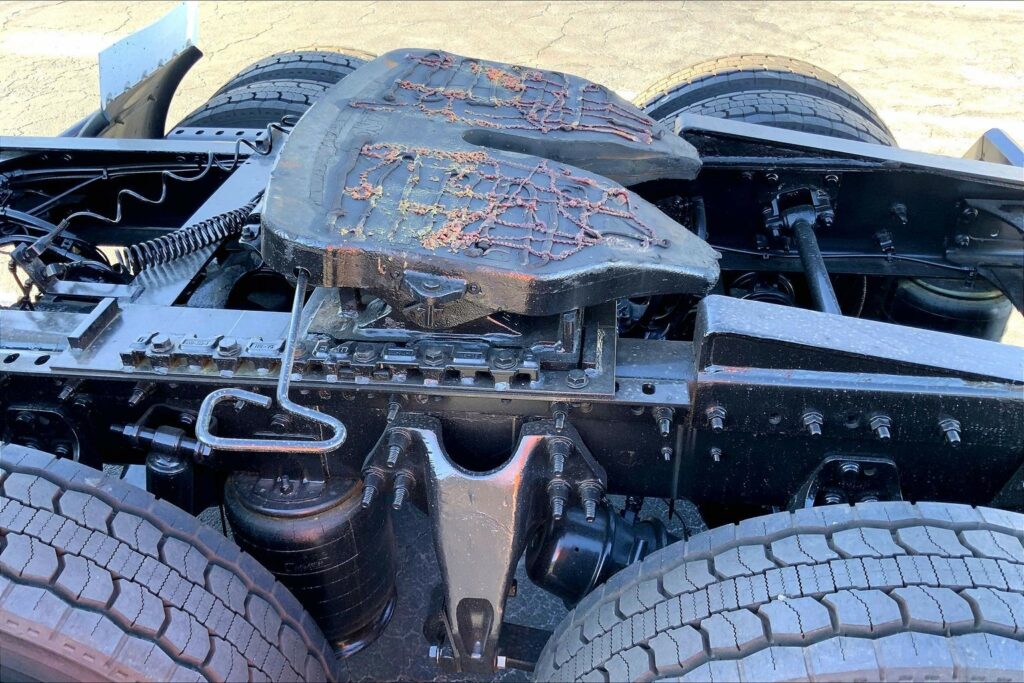 2020 CUM LT625 6×4 Day Cab