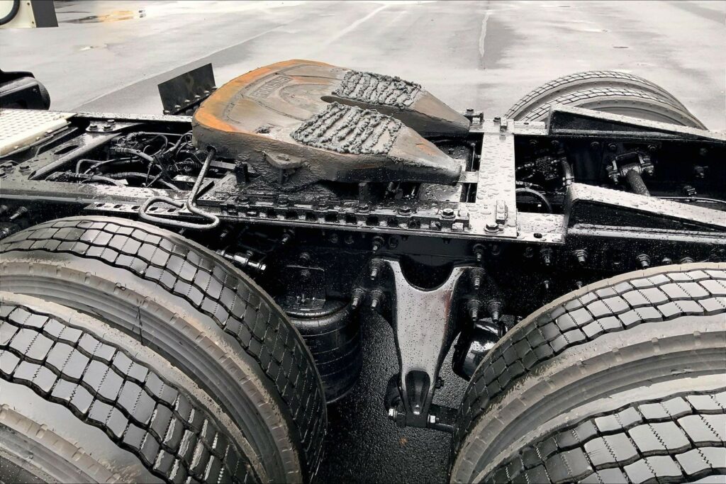 2021 CUM LT625 6×4 Day Cab