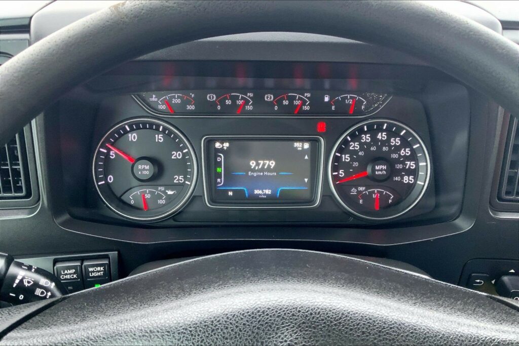 2021 CUM LT625 6×4 Day Cab