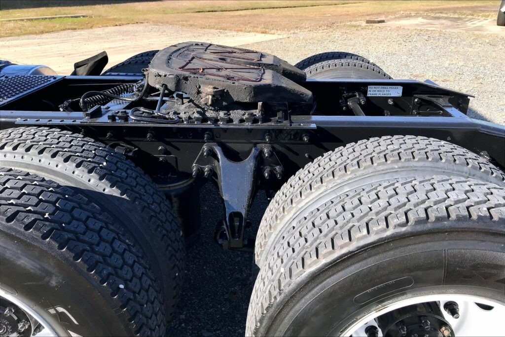 2019 INT LT625 6×4 Day Cab