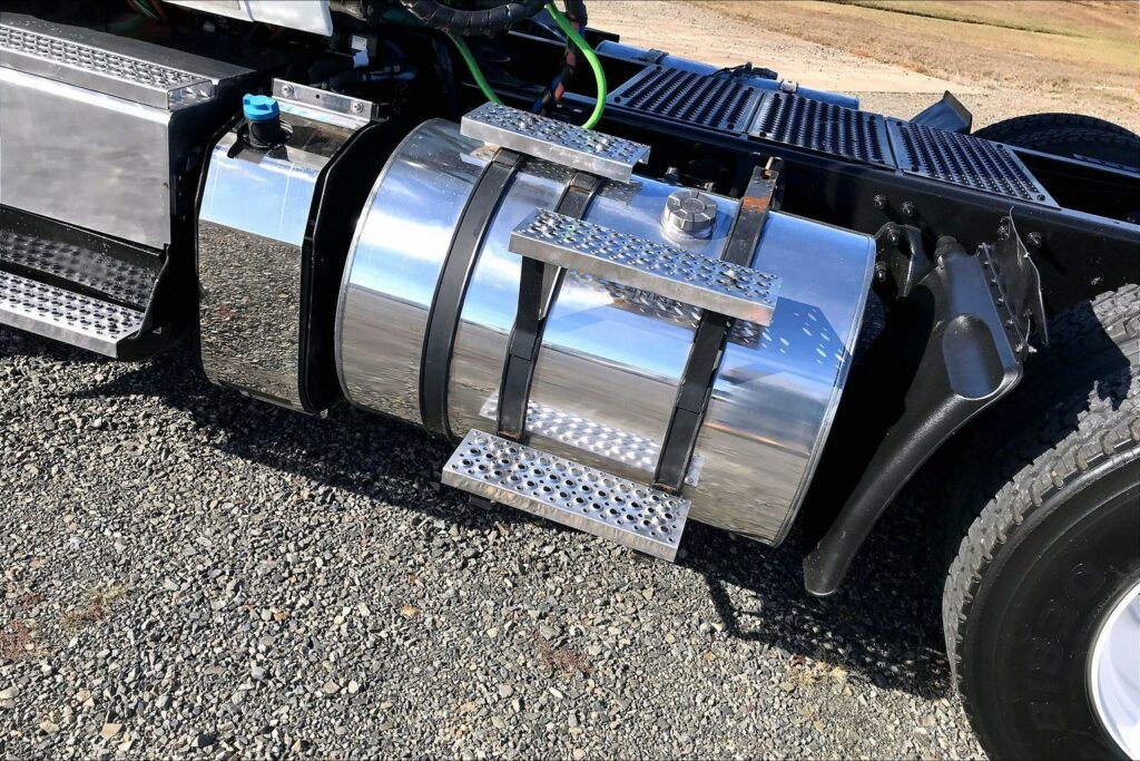 2019 INT LT625 6×4 Day Cab