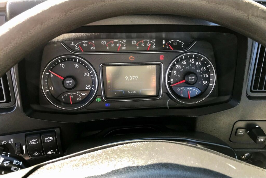 2019 INT LT625 6×4 Day Cab