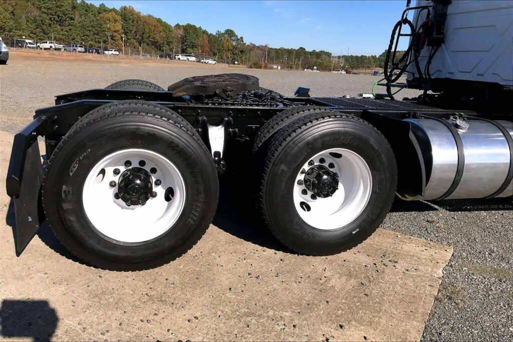 2019 INT LT625 6×4 Day Cab