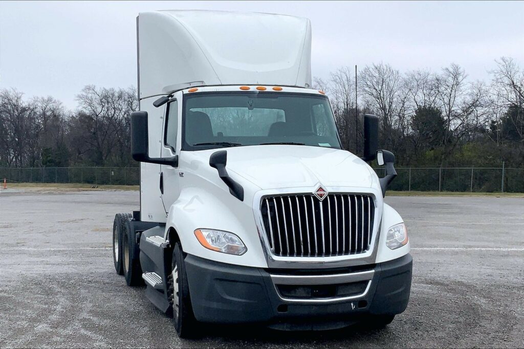 2021 INT LT625 6×4 Day Cab