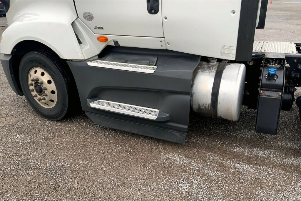 2021 INT LT625 6×4 Day Cab