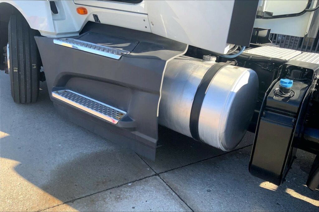 2021 INT LT625 6×4 Day Cab