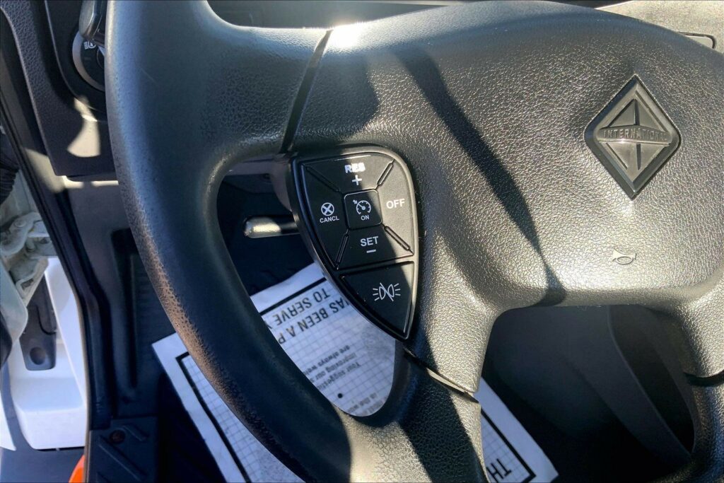 2021 INT LT625 6×4 Day Cab