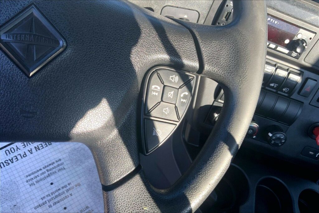 2021 INT LT625 6×4 Day Cab