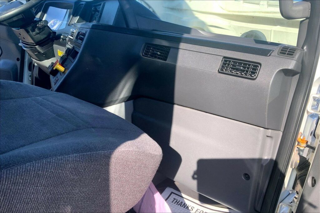 2021 INT LT625 6×4 Day Cab