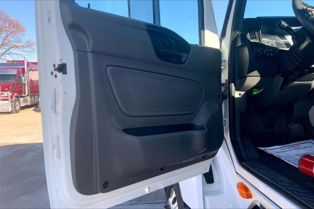 2021 INT LT625 6×4 Day Cab