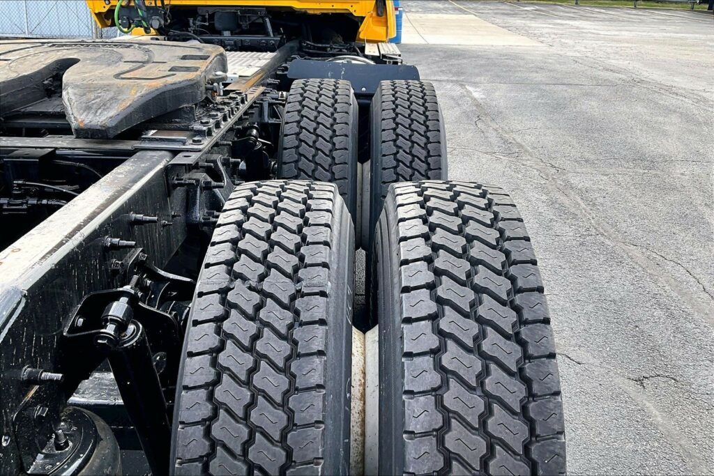 2019 INT LT625 6×4 Day Cab