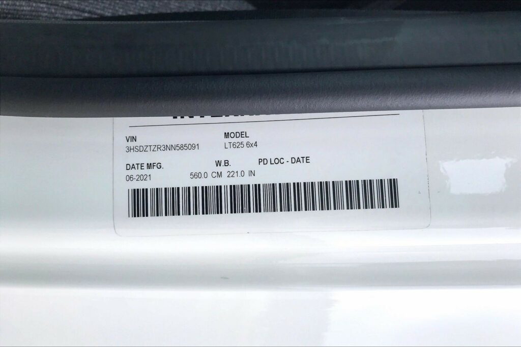 2022 INT LT625 6×4 Sleeper