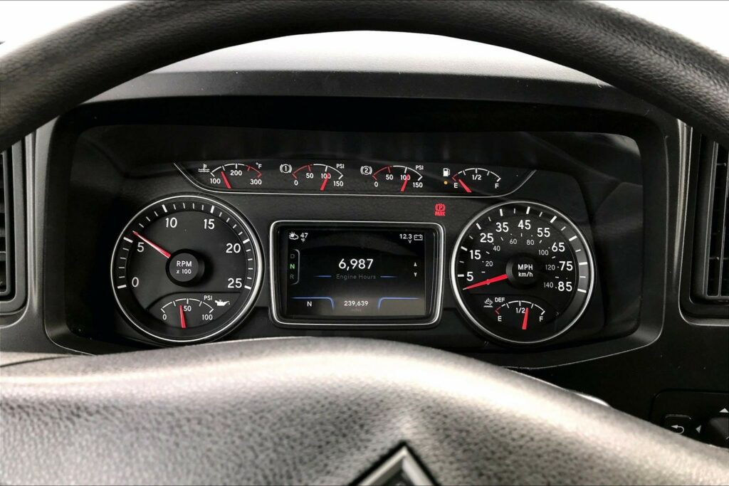 2022 INT LT625 6×4 Sleeper