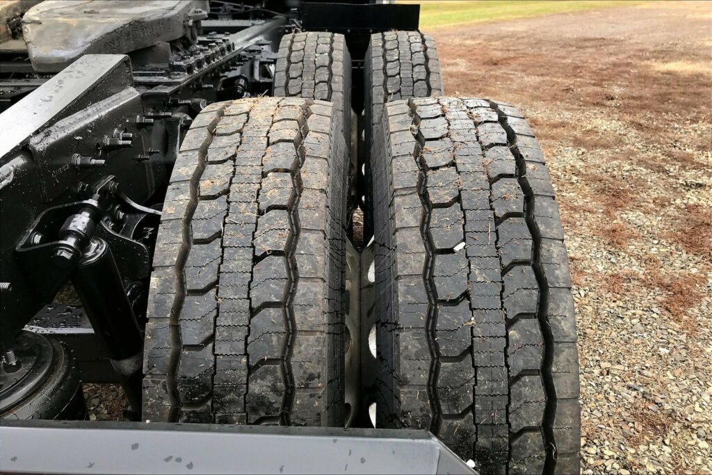 2022 INT LT625 6×4 Sleeper